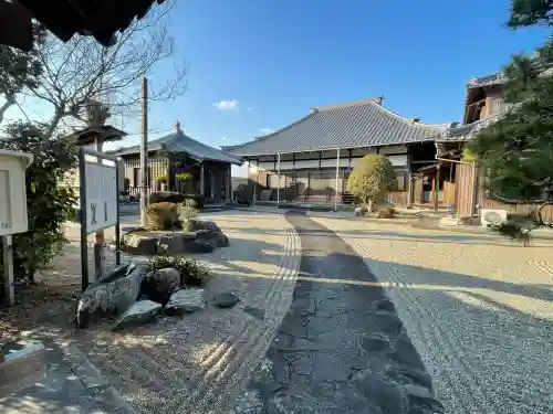 最勝寺の{uncategorized: "未分類", other: "その他", undefined: "問題あり", building: "その他建物", grave: "お墓", sacred_gate: "鳥居", guardian: "狛犬", statue: "像", buddha: "仏像", history: "歴史", nature: "自然", garden: "庭園", animal: "動物", pagoda: "塔", temizu: "手水舎", mountain_gate: "山門・神門", sanctuary: "本殿・本堂", subordinate: "末社・摂社", art: "芸術", scenery: "景色", jizo: "地蔵", ema: "絵馬", goshuin: "御朱印", omikuji: "おみくじ", items: "授与品その他", amulet: "お守り", goshuincho: "御朱印帳", eats: "食事", festival: "お祭り", votive_dance: "神楽", shichigosan: "七五三参", wedding: "結婚式", experience: "体験その他", initially: "初詣", around: "周辺", anti_infection: "感染症対策"}
