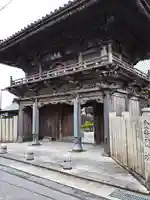 観音寺の山門・神門