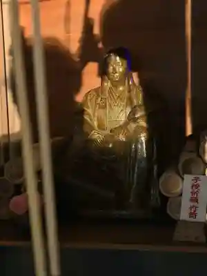 子安神社の{uncategorized: "未分類", other: "その他", undefined: "問題あり", building: "その他建物", grave: "お墓", sacred_gate: "鳥居", guardian: "狛犬", statue: "像", buddha: "仏像", history: "歴史", nature: "自然", garden: "庭園", animal: "動物", pagoda: "塔", temizu: "手水舎", mountain_gate: "山門・神門", sanctuary: "本殿・本堂", subordinate: "末社・摂社", art: "芸術", scenery: "景色", jizo: "地蔵", ema: "絵馬", goshuin: "御朱印", omikuji: "おみくじ", items: "授与品その他", amulet: "お守り", goshuincho: "御朱印帳", eats: "食事", festival: "お祭り", votive_dance: "神楽", shichigosan: "七五三参", wedding: "結婚式", experience: "体験その他", initially: "初詣", around: "周辺", anti_infection: "感染症対策"}