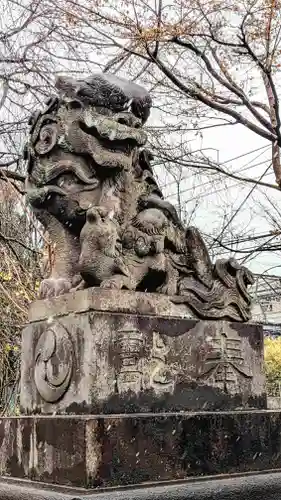 検見川神社の狛犬