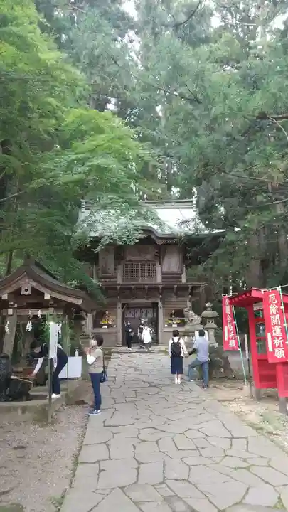 鷲子山上神社の山門・神門