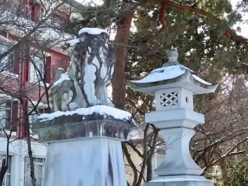 岩手護國神社の狛犬