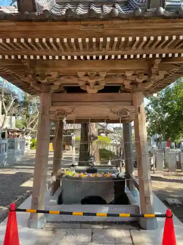玉前神社の{uncategorized: "未分類", other: "その他", undefined: "問題あり", building: "その他建物", grave: "お墓", sacred_gate: "鳥居", guardian: "狛犬", statue: "像", buddha: "仏像", history: "歴史", nature: "自然", garden: "庭園", animal: "動物", pagoda: "塔", temizu: "手水舎", mountain_gate: "山門・神門", sanctuary: "本殿・本堂", subordinate: "末社・摂社", art: "芸術", scenery: "景色", jizo: "地蔵", ema: "絵馬", goshuin: "御朱印", omikuji: "おみくじ", items: "授与品その他", amulet: "お守り", goshuincho: "御朱印帳", eats: "食事", festival: "お祭り", votive_dance: "神楽", shichigosan: "七五三参", wedding: "結婚式", experience: "体験その他", initially: "初詣", around: "周辺", anti_infection: "感染症対策"}