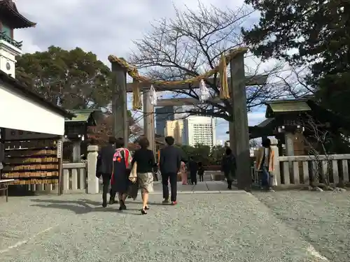 伊勢山皇大神宮の鳥居