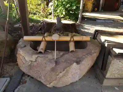 龍田神社の手水舎