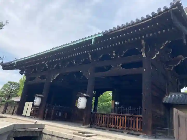 東寺(教王護国寺)の山門・神門