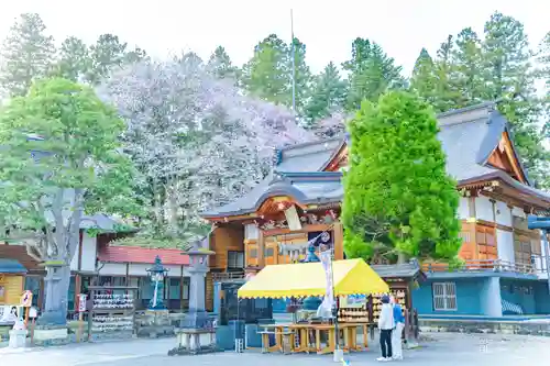 烏帽子山八幡宮(山形県)