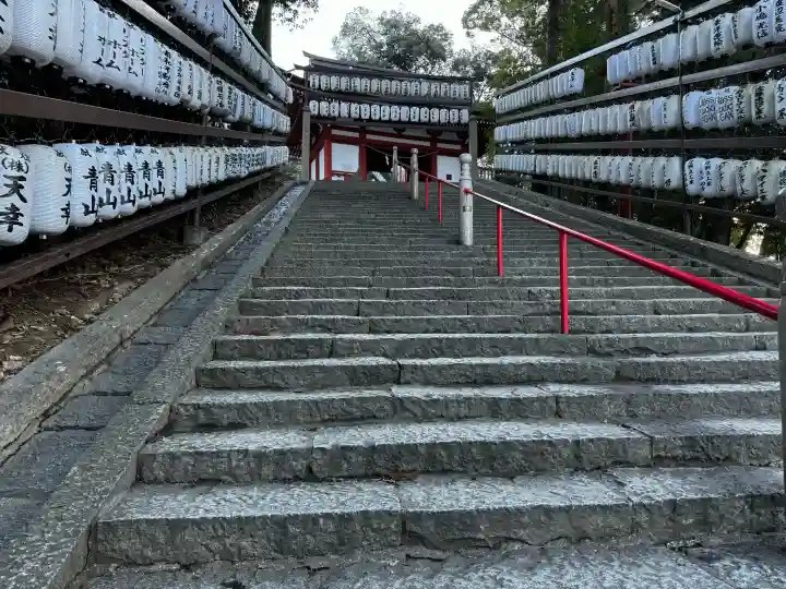 吉備津神社の{uncategorized: "未分類", other: "その他", undefined: "問題あり", building: "その他建物", grave: "お墓", sacred_gate: "鳥居", guardian: "狛犬", statue: "像", buddha: "仏像", history: "歴史", nature: "自然", garden: "庭園", animal: "動物", pagoda: "塔", temizu: "手水舎", mountain_gate: "山門・神門", sanctuary: "本殿・本堂", subordinate: "末社・摂社", art: "芸術", scenery: "景色", jizo: "地蔵", ema: "絵馬", goshuin: "御朱印", omikuji: "おみくじ", items: "授与品その他", amulet: "お守り", goshuincho: "御朱印帳", eats: "食事", festival: "お祭り", votive_dance: "神楽", shichigosan: "七五三参", wedding: "結婚式", experience: "体験その他", initially: "初詣", around: "周辺", anti_infection: "感染症対策"}