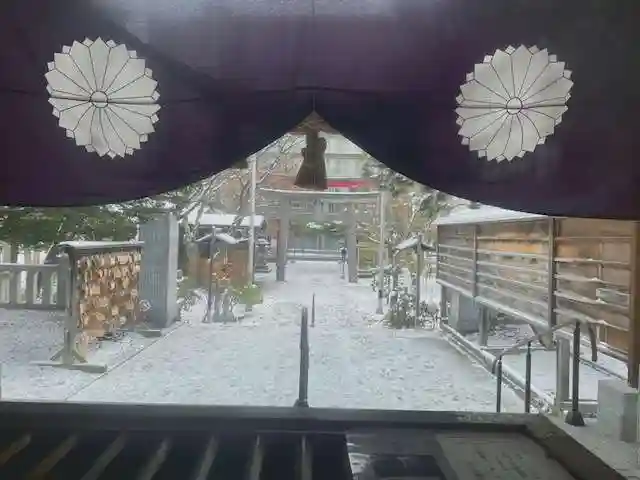 彌彦神社 (伊夜日子神社)の景色