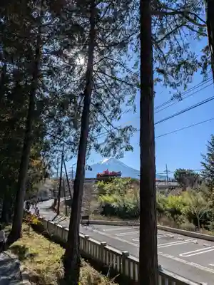 冨士御室浅間神社(山梨県)