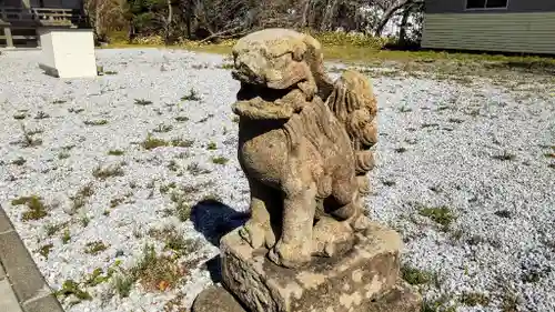 天塩厳島神社の狛犬