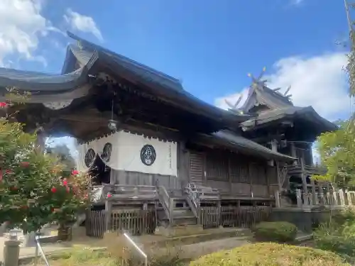 小田井縣神社の{uncategorized: "未分類", other: "その他", undefined: "問題あり", building: "その他建物", grave: "お墓", sacred_gate: "鳥居", guardian: "狛犬", statue: "像", buddha: "仏像", history: "歴史", nature: "自然", garden: "庭園", animal: "動物", pagoda: "塔", temizu: "手水舎", mountain_gate: "山門・神門", sanctuary: "本殿・本堂", subordinate: "末社・摂社", art: "芸術", scenery: "景色", jizo: "地蔵", ema: "絵馬", goshuin: "御朱印", omikuji: "おみくじ", items: "授与品その他", amulet: "お守り", goshuincho: "御朱印帳", eats: "食事", festival: "お祭り", votive_dance: "神楽", shichigosan: "七五三参", wedding: "結婚式", experience: "体験その他", initially: "初詣", around: "周辺", anti_infection: "感染症対策"}
