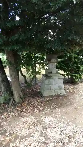 神明神社の末社