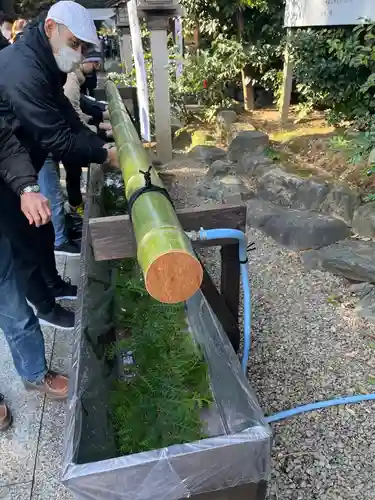 寒川神社の手水舎