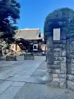 本立寺の{uncategorized: "未分類", other: "その他", undefined: "問題あり", building: "その他建物", grave: "お墓", sacred_gate: "鳥居", guardian: "狛犬", statue: "像", buddha: "仏像", history: "歴史", nature: "自然", garden: "庭園", animal: "動物", pagoda: "塔", temizu: "手水舎", mountain_gate: "山門・神門", sanctuary: "本殿・本堂", subordinate: "末社・摂社", art: "芸術", scenery: "景色", jizo: "地蔵", ema: "絵馬", goshuin: "御朱印", omikuji: "おみくじ", items: "授与品その他", amulet: "お守り", goshuincho: "御朱印帳", eats: "食事", festival: "お祭り", votive_dance: "神楽", shichigosan: "七五三参", wedding: "結婚式", experience: "体験その他", initially: "初詣", around: "周辺", anti_infection: "感染症対策"}