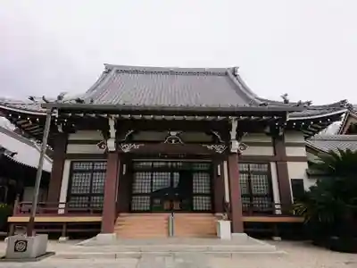 長福寺の本殿・本堂