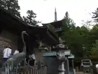 鶴林寺の本殿・本堂