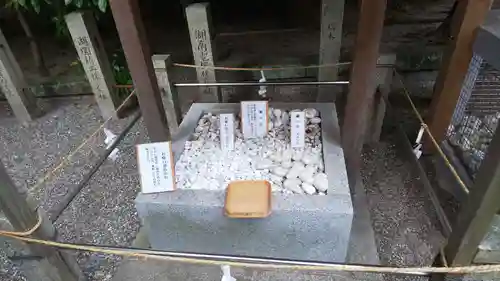 建部大社の建物その他