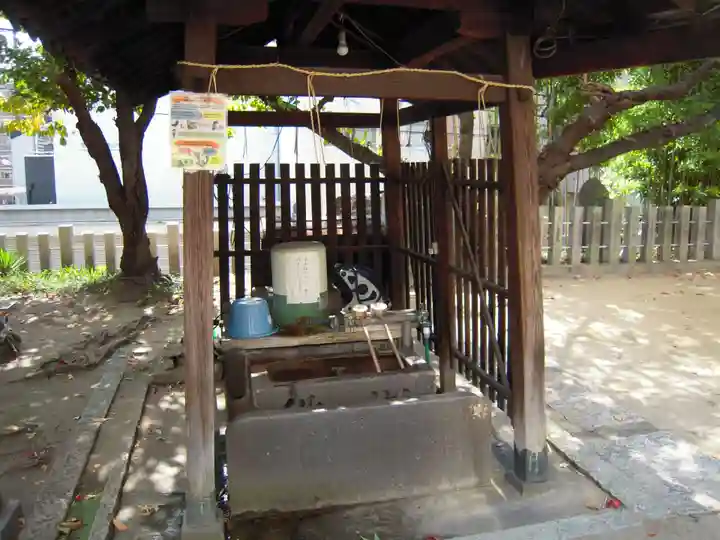 河堀稲生神社の手水舎