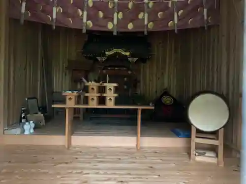 熊野神社の本殿・本堂