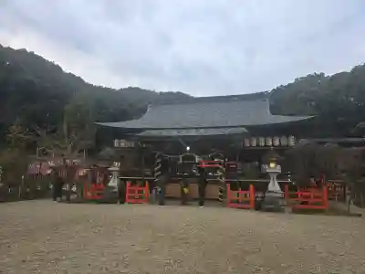 龍田大社の{uncategorized: "未分類", other: "その他", undefined: "問題あり", building: "その他建物", grave: "お墓", sacred_gate: "鳥居", guardian: "狛犬", statue: "像", buddha: "仏像", history: "歴史", nature: "自然", garden: "庭園", animal: "動物", pagoda: "塔", temizu: "手水舎", mountain_gate: "山門・神門", sanctuary: "本殿・本堂", subordinate: "末社・摂社", art: "芸術", scenery: "景色", jizo: "地蔵", ema: "絵馬", goshuin: "御朱印", omikuji: "おみくじ", items: "授与品その他", amulet: "お守り", goshuincho: "御朱印帳", eats: "食事", festival: "お祭り", votive_dance: "神楽", shichigosan: "七五三参", wedding: "結婚式", experience: "体験その他", initially: "初詣", around: "周辺", anti_infection: "感染症対策"}