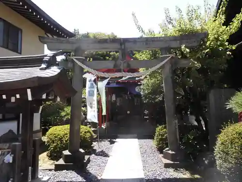 葛飾氷川神社の鳥居