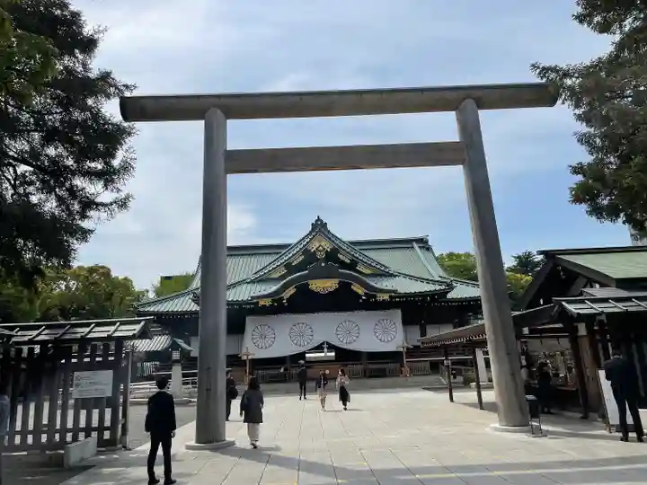 靖國神社の鳥居
