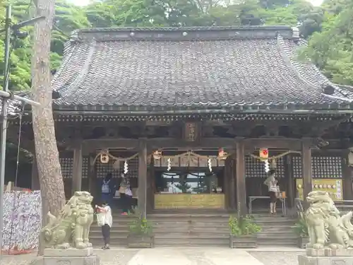 石浦神社の本殿