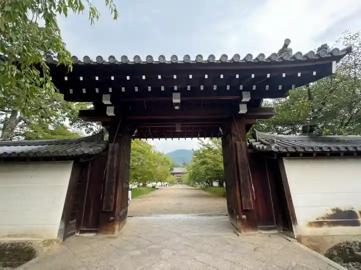醍醐寺の{uncategorized: "未分類", other: "その他", undefined: "問題あり", building: "その他建物", grave: "お墓", sacred_gate: "鳥居", guardian: "狛犬", statue: "像", buddha: "仏像", history: "歴史", nature: "自然", garden: "庭園", animal: "動物", pagoda: "塔", temizu: "手水舎", mountain_gate: "山門・神門", sanctuary: "本殿・本堂", subordinate: "末社・摂社", art: "芸術", scenery: "景色", jizo: "地蔵", ema: "絵馬", goshuin: "御朱印", omikuji: "おみくじ", items: "授与品その他", amulet: "お守り", goshuincho: "御朱印帳", eats: "食事", festival: "お祭り", votive_dance: "神楽", shichigosan: "七五三参", wedding: "結婚式", experience: "体験その他", initially: "初詣", around: "周辺", anti_infection: "感染症対策"}