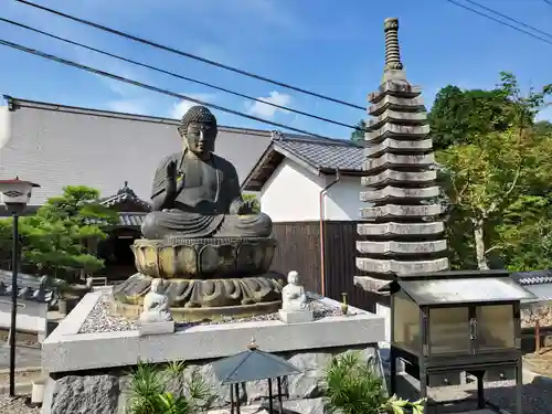 蓮花寺の仏像