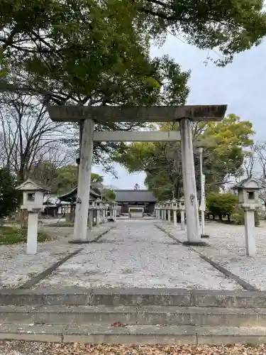 御裳神社の{uncategorized: "未分類", other: "その他", undefined: "問題あり", building: "その他建物", grave: "お墓", sacred_gate: "鳥居", guardian: "狛犬", statue: "像", buddha: "仏像", history: "歴史", nature: "自然", garden: "庭園", animal: "動物", pagoda: "塔", temizu: "手水舎", mountain_gate: "山門・神門", sanctuary: "本殿・本堂", subordinate: "末社・摂社", art: "芸術", scenery: "景色", jizo: "地蔵", ema: "絵馬", goshuin: "御朱印", omikuji: "おみくじ", items: "授与品その他", amulet: "お守り", goshuincho: "御朱印帳", eats: "食事", festival: "お祭り", votive_dance: "神楽", shichigosan: "七五三参", wedding: "結婚式", experience: "体験その他", initially: "初詣", around: "周辺", anti_infection: "感染症対策"}