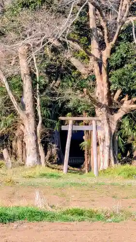 神明神社の鳥居