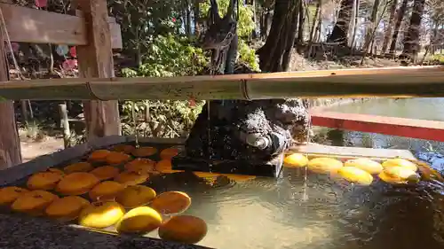 間々田八幡宮の手水舎