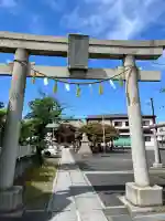 多摩川諏訪神社の{uncategorized: "未分類", other: "その他", undefined: "問題あり", building: "その他建物", grave: "お墓", sacred_gate: "鳥居", guardian: "狛犬", statue: "像", buddha: "仏像", history: "歴史", nature: "自然", garden: "庭園", animal: "動物", pagoda: "塔", temizu: "手水舎", mountain_gate: "山門・神門", sanctuary: "本殿・本堂", subordinate: "末社・摂社", art: "芸術", scenery: "景色", jizo: "地蔵", ema: "絵馬", goshuin: "御朱印", omikuji: "おみくじ", items: "授与品その他", amulet: "お守り", goshuincho: "御朱印帳", eats: "食事", festival: "お祭り", votive_dance: "神楽", shichigosan: "七五三参", wedding: "結婚式", experience: "体験その他", initially: "初詣", around: "周辺", anti_infection: "感染症対策"}