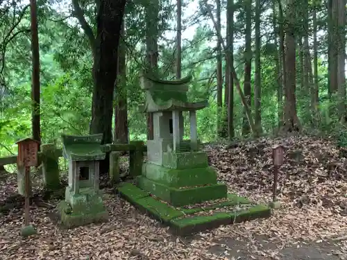 二荒山神社の末社