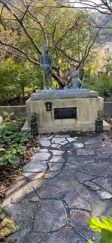 かっぱの寺 栖足寺の狛犬