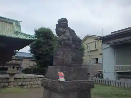 上平間八幡大神の狛犬