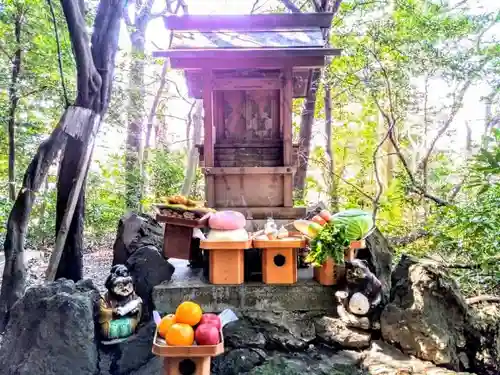 吉川稲荷神社の末社