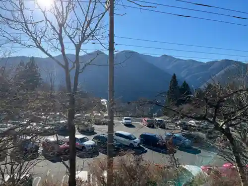 三峯神社の周辺