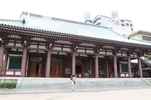 東長寺の本殿・本堂
