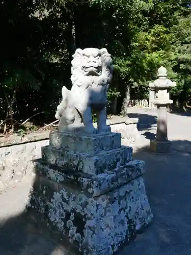 駒形神社の狛犬