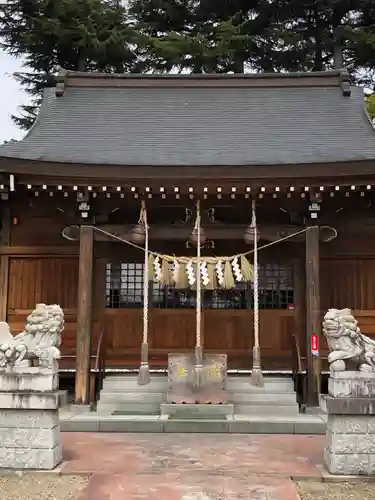 諏訪神社の本殿・本堂