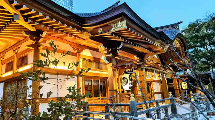 西久保八幡神社の本殿・本堂