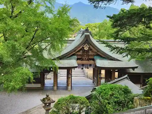 和霊神社の山門・神門