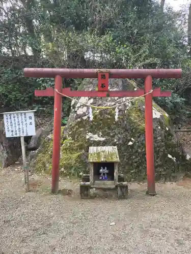 母智丘神社の{uncategorized: "未分類", other: "その他", undefined: "問題あり", building: "その他建物", grave: "お墓", sacred_gate: "鳥居", guardian: "狛犬", statue: "像", buddha: "仏像", history: "歴史", nature: "自然", garden: "庭園", animal: "動物", pagoda: "塔", temizu: "手水舎", mountain_gate: "山門・神門", sanctuary: "本殿・本堂", subordinate: "末社・摂社", art: "芸術", scenery: "景色", jizo: "地蔵", ema: "絵馬", goshuin: "御朱印", omikuji: "おみくじ", items: "授与品その他", amulet: "お守り", goshuincho: "御朱印帳", eats: "食事", festival: "お祭り", votive_dance: "神楽", shichigosan: "七五三参", wedding: "結婚式", experience: "体験その他", initially: "初詣", around: "周辺", anti_infection: "感染症対策"}