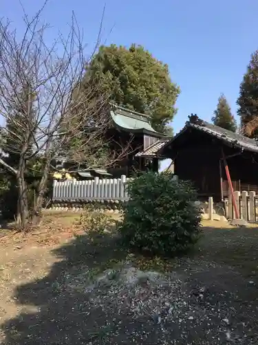 白山社の本殿・本堂