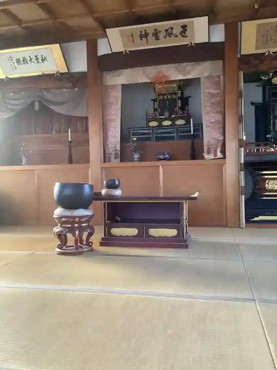 観音寺の本殿・本堂