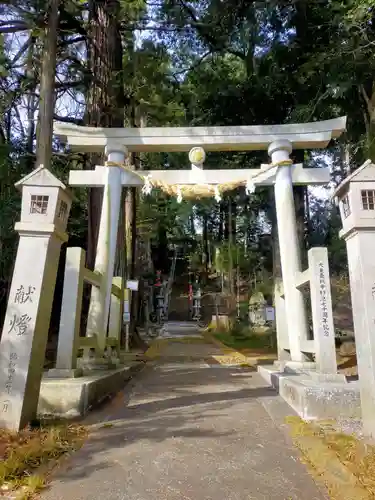 王宮伊豆神社の鳥居