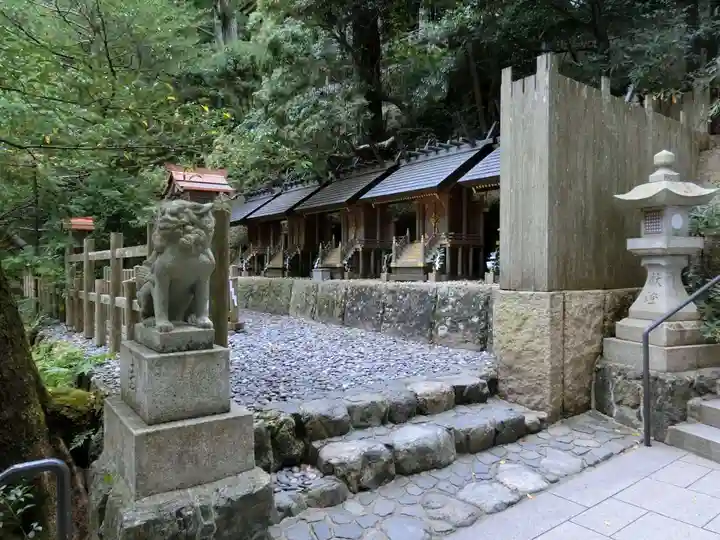 天河大辨財天社の末社・摂社