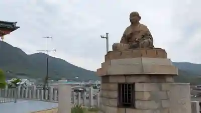 西光寺奥之院 誓願之塔の像